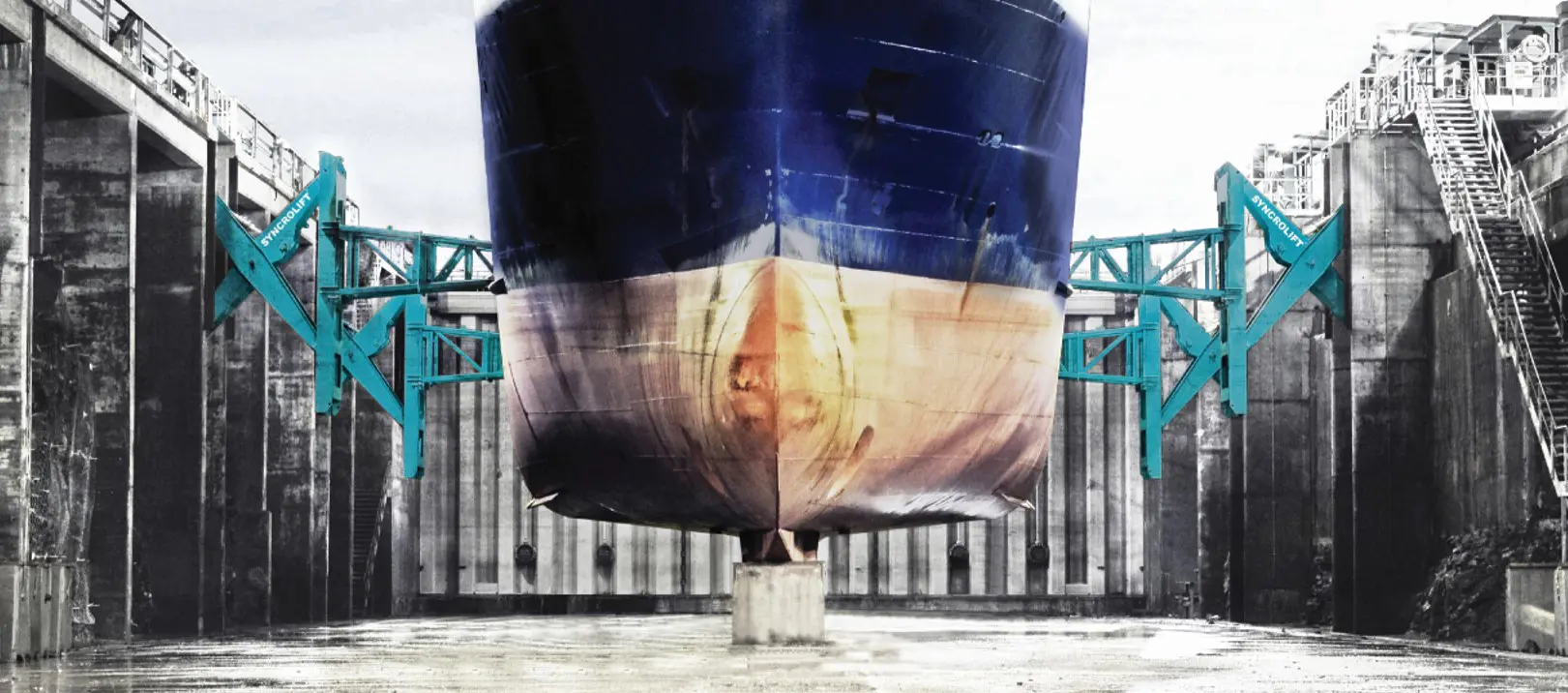 Dock Support Arms